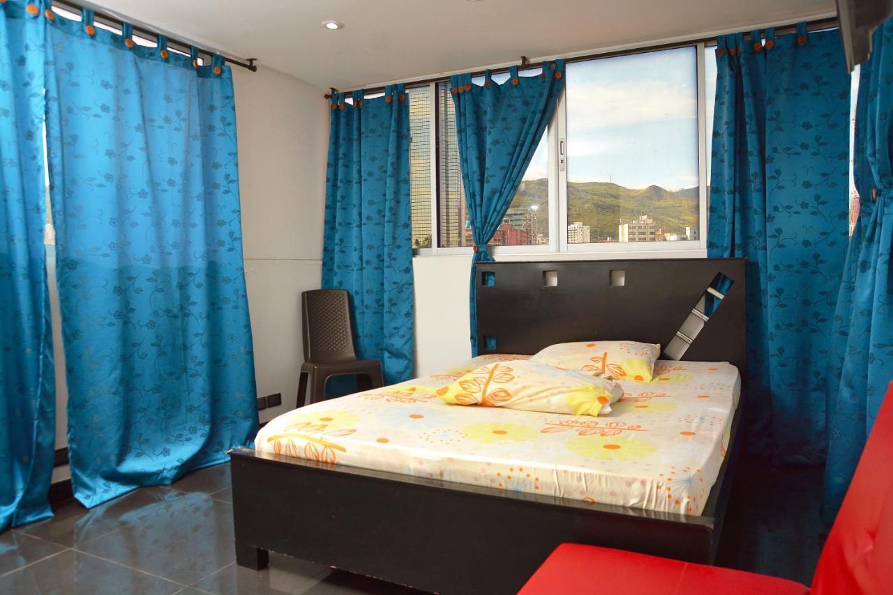Apartahotel Juane'S Cali Esterno foto